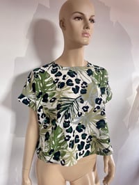 Image 20 of Betty box top