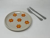 Image 2 of Salad flower Plate