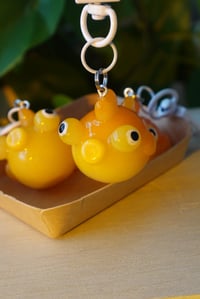 Image 1 of Goldfish keychain  
