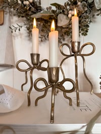 Image 2 of Pearl Short Dinner Candles ( Set of 7 )