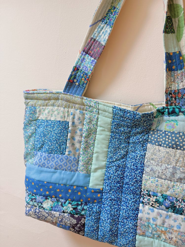 Image of Large Quilted Tote Bag — Blue Log Cabin