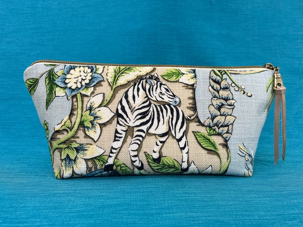 Image of Tropical Fantasy Pouch