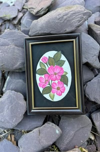 Image 1 of Pink flowers 