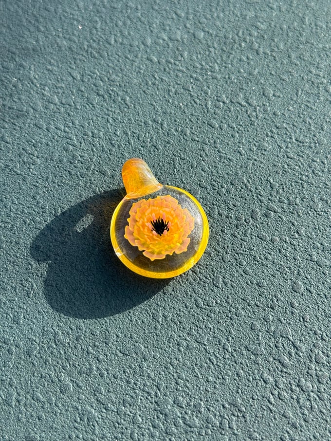 Image of  Yellow and pink sunset, flower pendant