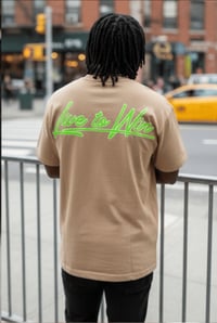 Image 1 of Live to win boxy tee