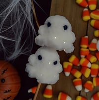 Image 1 of Mini Ghost Pals