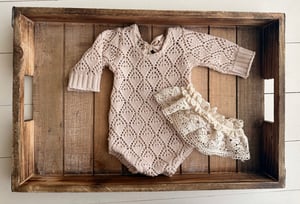 Image of oatmeal textured set