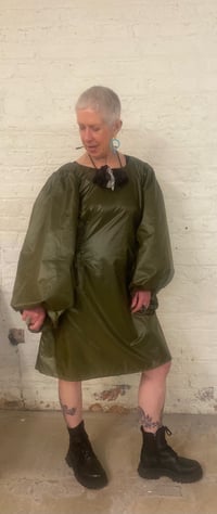 Image 11 of Low V Reversible Parachute Mini