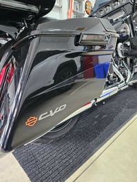 Image 4 of HD CVO Saddlebag Graphic
