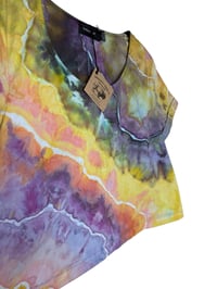 Image 6 of ♻️ UPCYCLED M Woven Top in Muted Euphoria Geode Ice Dye