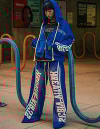 Image 3 of “OCEAN  VIB3Z” OVERSIZED SWEATS  