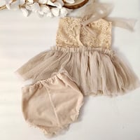 Image 3 of Girls set Nilda | size 9-12 months | sitter