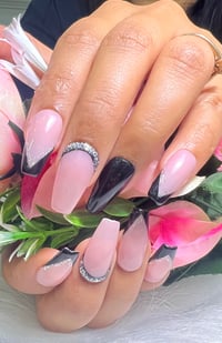  Plain design nails  💅🏻