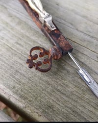 Image 2 of 1/1 rusted nails handpoke tool