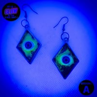 Image 3 of B14 RHOMB EYE Gold