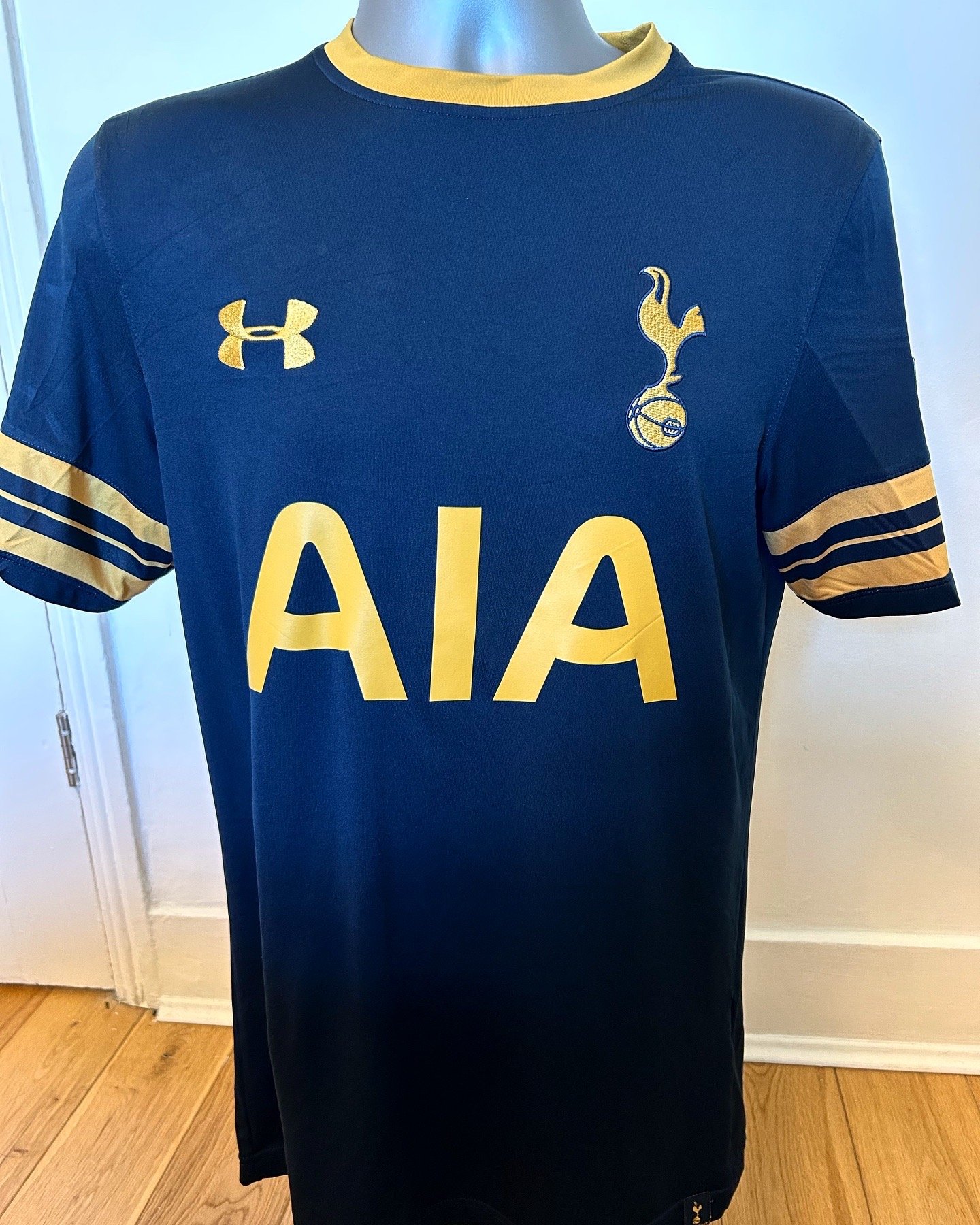 Image of Tottenham Hotspur “DEMBELE 19” 2016/17 Away Shirt + UCL patches (M) 