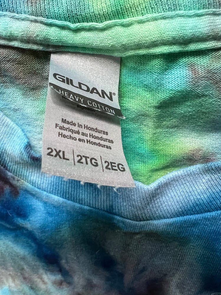 Image of 04 2XL long sleeve tie dye 