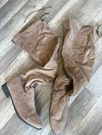 Thigh boots (12)