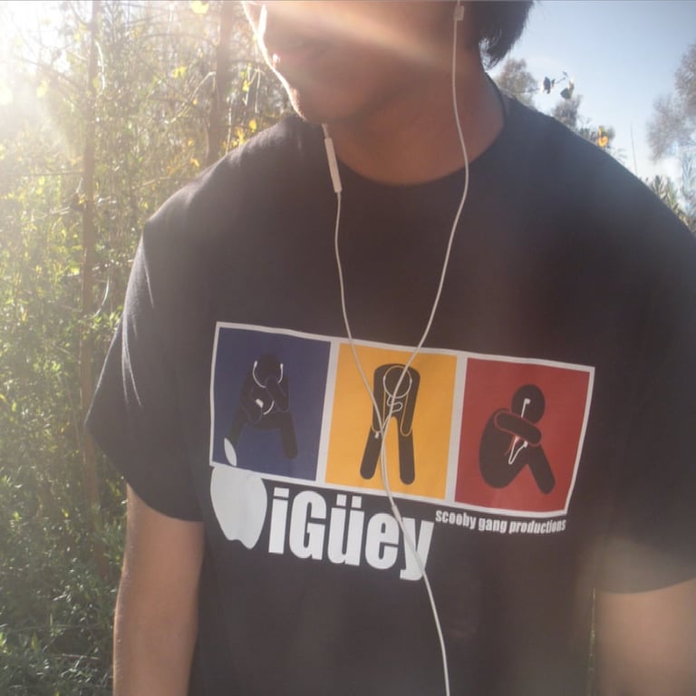 iGuey-Tee [Black Edition]