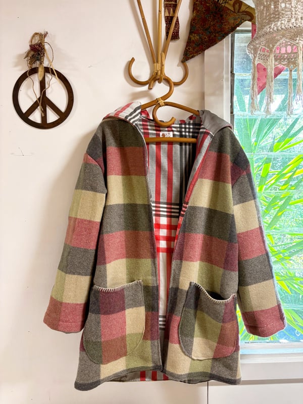 Image of Brady Adult Coat size Small