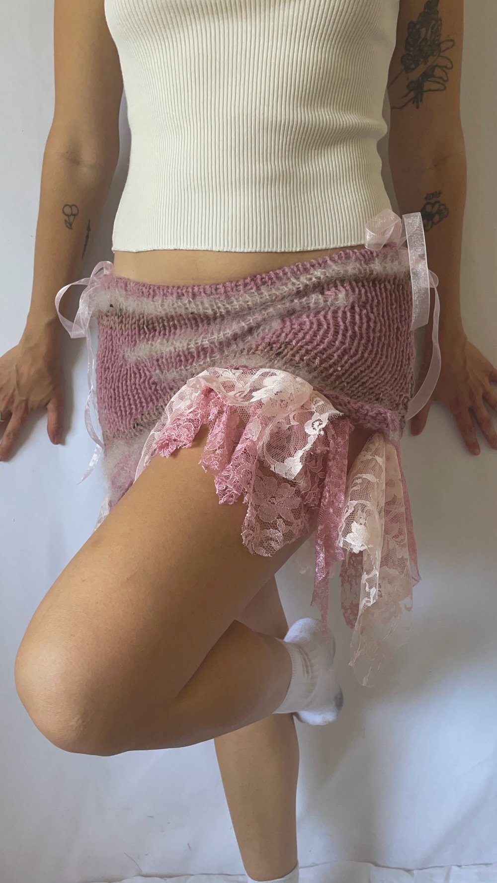 Lace and Shape Pink Skirt