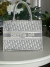 CHRISTIAN DIOR BOOK MEDIAN