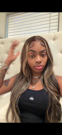 Image 2 of Ombré Highlight 28” 13x6