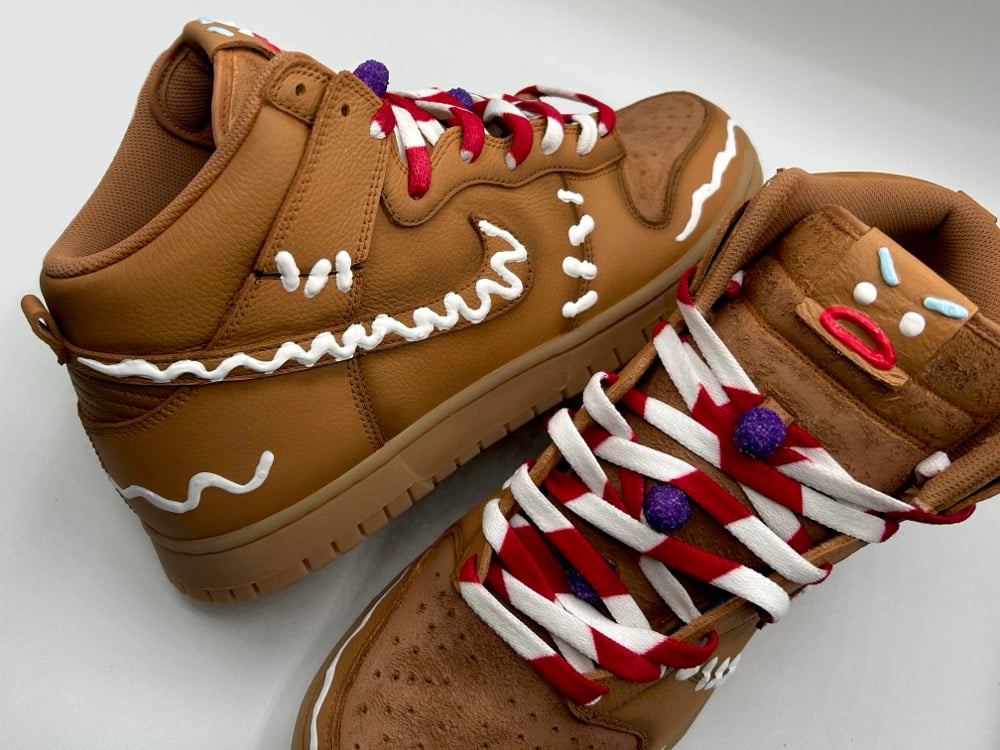 Image of Gingy Dunk Hi