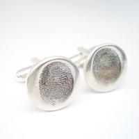 Image 2 of Silver Fingerprint Round Cufflinks