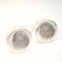 Image 4 of Silver Fingerprint Round Cufflinks
