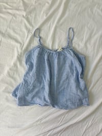 Image 1 of HM blue top // S