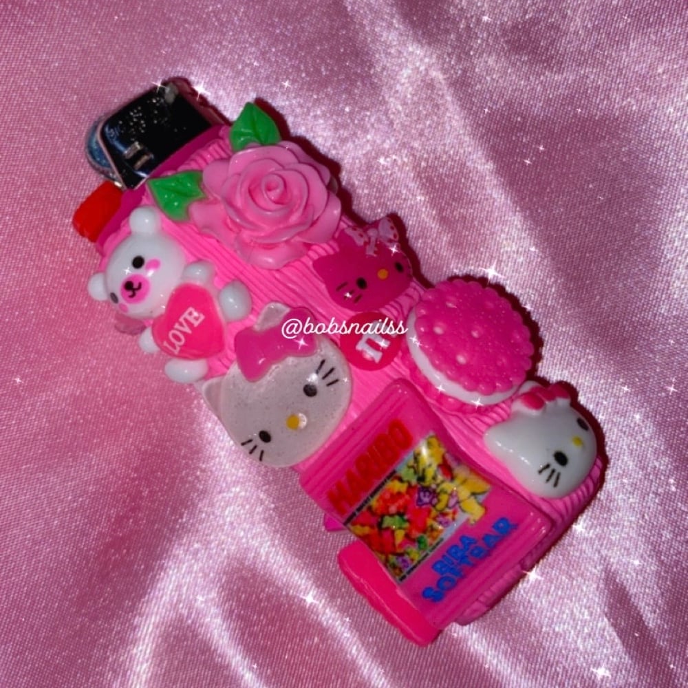 Image of 💞💖💕🎀Hot Pink Lighter