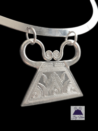 Image 4 of Jane choker