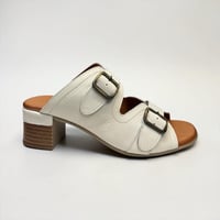 Image 1 of ROAMERS ZARA MARSHMALLOW