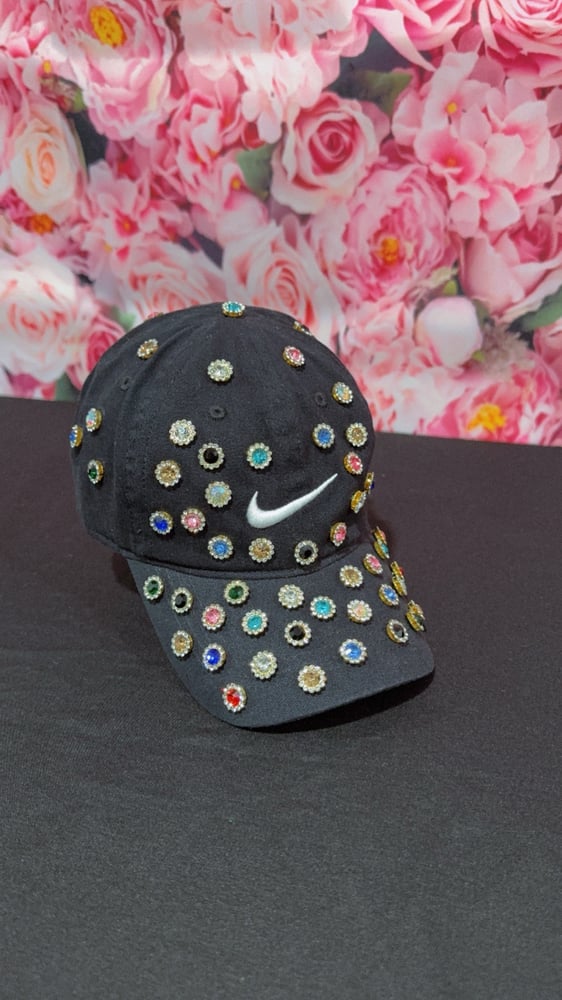 Image of 1of 1 Unisex  Nike strapback stones kids hat 