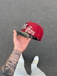 Image 5 of BURGUNDY MULTICAM HOUSTON ASTROS CUSTOM FITTED CAP