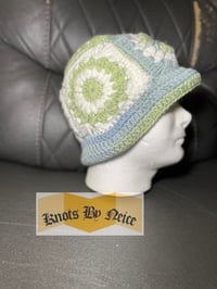 Image 2 of Pullover hoodie w/hat