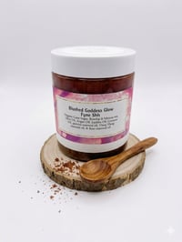 Blushed Goddess Glow 