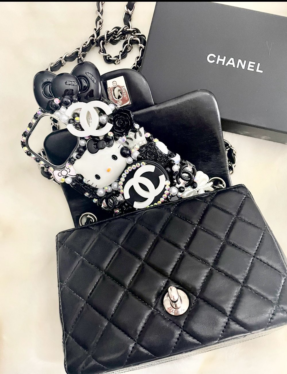 Gorgeous Black White Kitty Phone Case