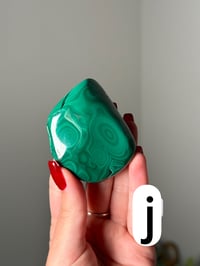 Image 10 of MEDIUM MALACHITE FREEFORMS