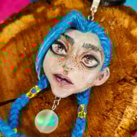 Image 2 of Naszyjnik z Jinx 