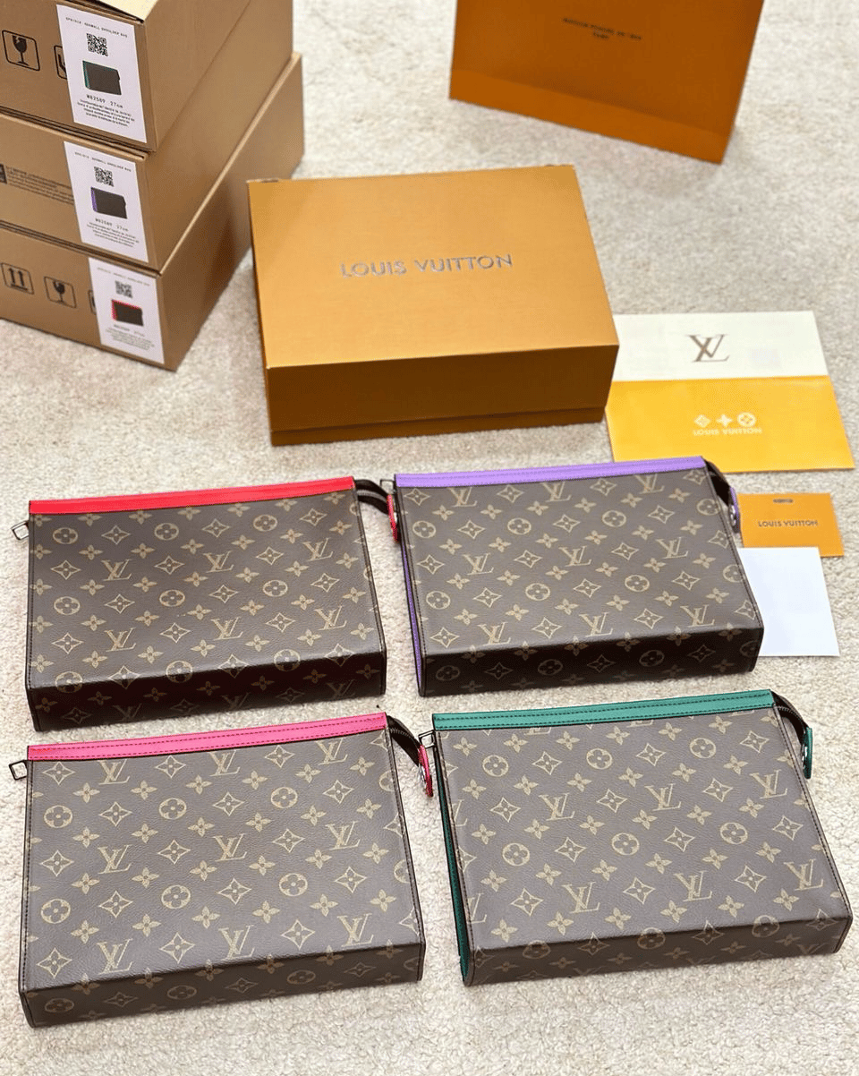 Cosmetics Crossbody Mono LV