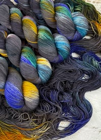 Image 4 of Chromatic