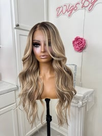 Image 17 of Lauren luxury free part 