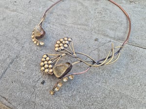 Golden berry necklace 