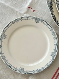 Image 7 of 4 assiettes dépareillées Terre de fer