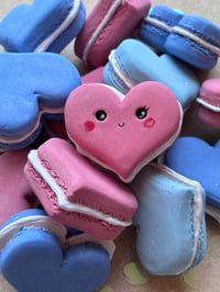 Image 2 of Macron pink