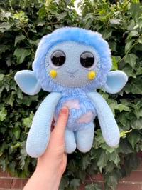 Image 4 of Sunny the Jumbo Sheep