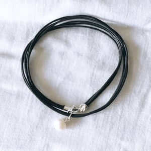 Image of PEARL necklace