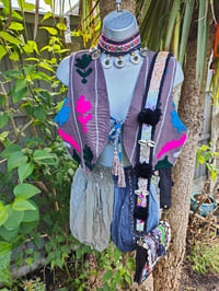 Image 3 of Fez Tribal choker green stones